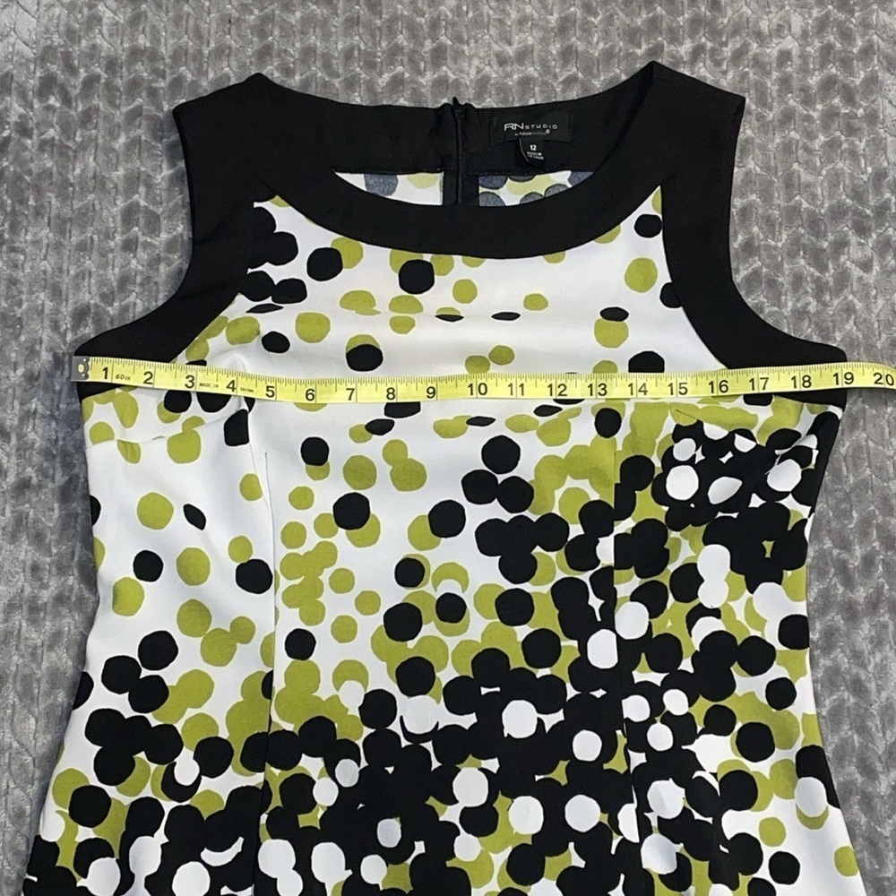 RN Studio/Ronni Nicole Sheath Polka Dot Dress. Size 12. Green/Black/White - Picture 9 of 11